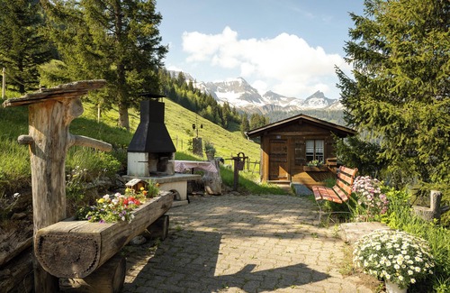 Axalp Condo | "Chutzestübli" on Axalp near Brienz - cozy vacation apartment with balcony