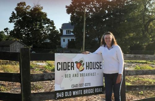 Waynesboro Bed & Breakfast | Cider House Bed and Breakfast