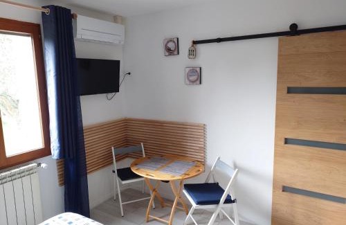Carnoules House | Cigaléo, Chambre d'hôtes dans le Var