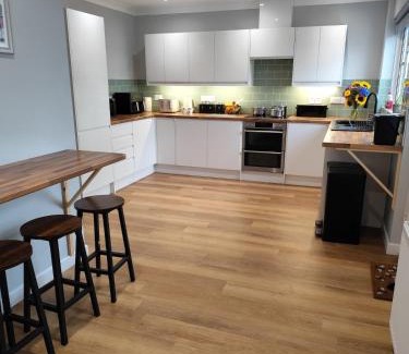 Tan-y-groes House | Cilhaul 3 bedroom holiday let