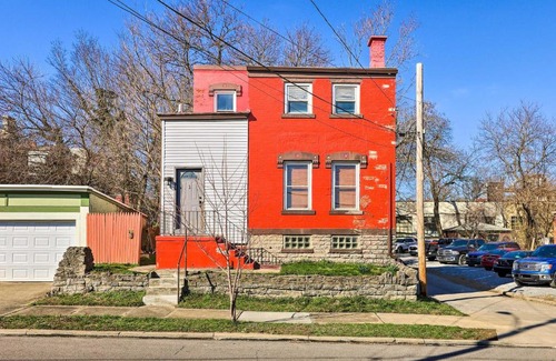 Northside Apartment | Cincinnati Vacation Rental 6 Mi to Downtown!