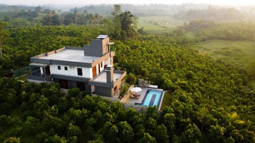 Ambalangoda House | Cinnamon Forest Resort - Hikkaduwa