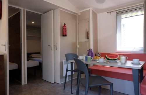Gralaoni-Pralesi-Cisano House | Cisano San Vito Mobilehome Happy Premium Suite for 7 people