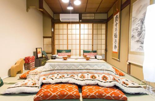 Central Kyoto House | City Center 200 Years Old Traditional House Next to 2 Train Lines