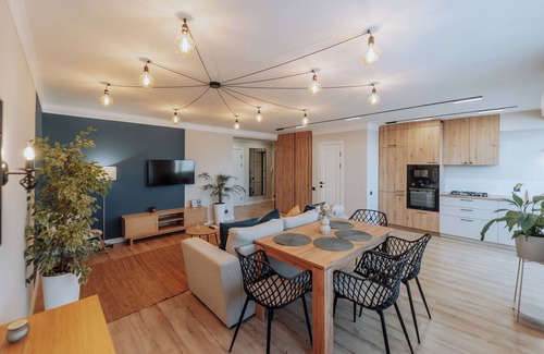 Chisinau Apartment | City Center 2BR with Sauna, Walkable spot