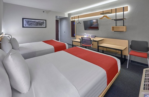 Zona Rio Hotel | City Express by Marriott Tijuana Río