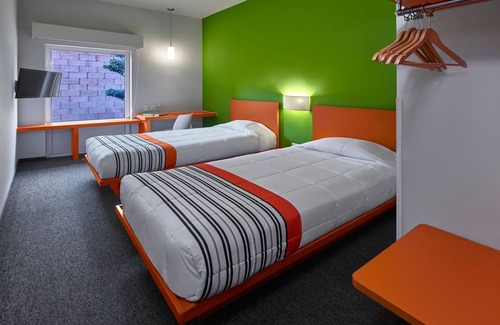 Tlaquepaque Hotel | City Express Junior by Marriott Guadalajara Periférico Sur