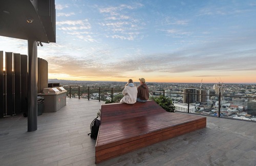 Brisbane Central Business District Apartment | City-View Apartment in Spire w/Pool & Gym