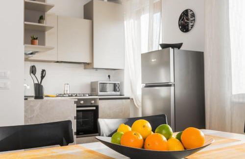 Sud-Ovest Apartment | Civico40 Luminoso appartamento con balconi e garage privato