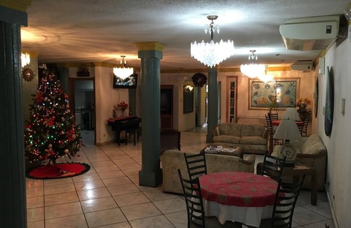 Santo Domingo de los Colorados Hotel | Club Hotel Ida Maria