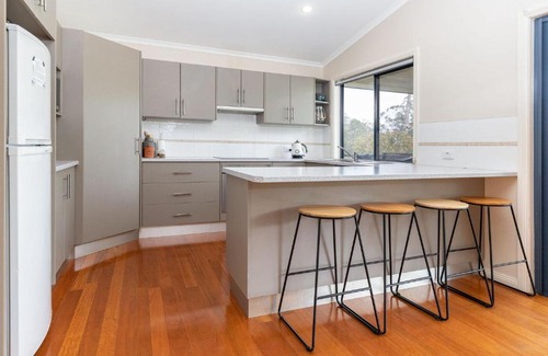 Elizabeth Beach House | Clarabelle Cottage