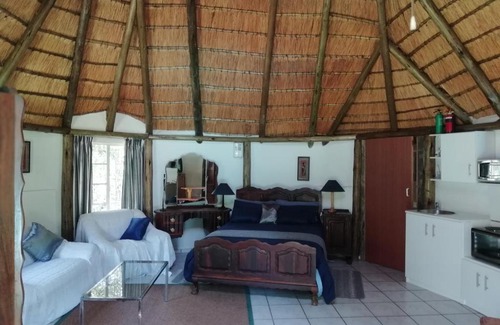 Bethlehem House | Clarens socialites, Thatch Cottage #1