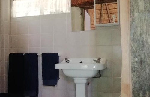 Bethlehem House | Clarens socialites, Thatch Cottage #1