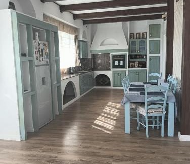 Barlad House | Clarice