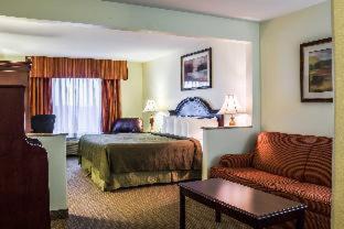 Buffalo Ridge Hotel | Clarion Pointe Sioux Falls Airport
