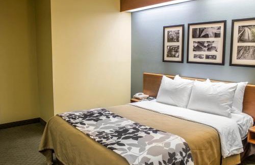 Wake Forest Hotel | Clarion Pointe Wake Forest - Raleigh North