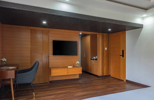 Ghaziabad Hotel | Clark Inn Express Rajnagar