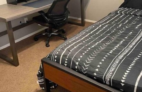 Buckeye House | Clean 4BR 2BA - Entire home, Family friendly!