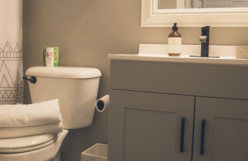 Buckeye House | Clean 4BR 2BA - Entire home, Family friendly!