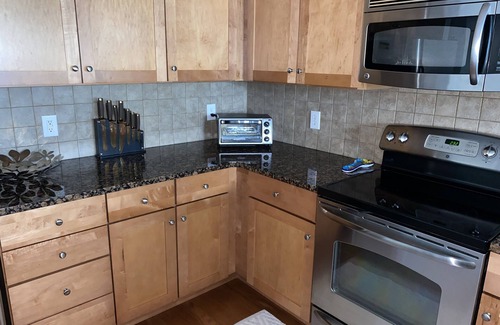 Mount Mourne Condo | CLEAN! Downtown Davidson Condo - Style, Comfort, and Location you can't beat!