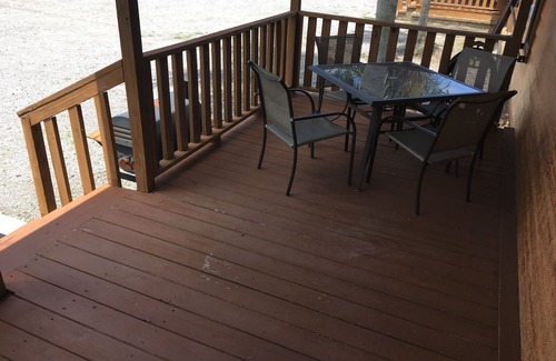 Boothville Cabin | "Clean/Maintained Fully Furnished Lodging"-Mallard