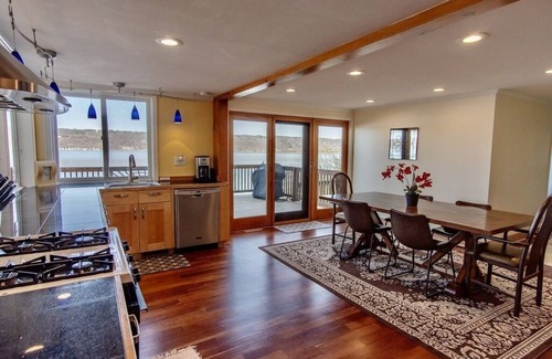 Northwest Ithaca House | Clean Well Maintained Cayuga Lake Perfect For Families, Wineries, College Visits