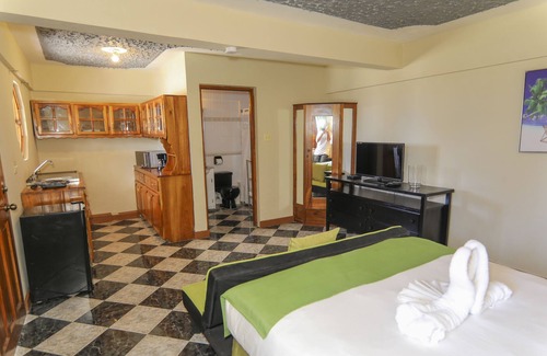 West End House | Cliff-side resort on the West End in Negril