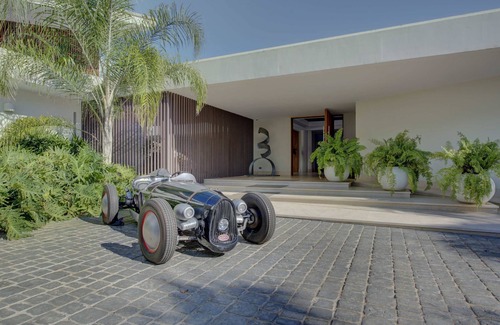 La Romana Villa | Clifftop Icon of Caribbean Luxury