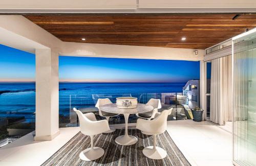 Clifton Apartment | Clifton YOLO Spaces - Clifton Beachfront Penthouse