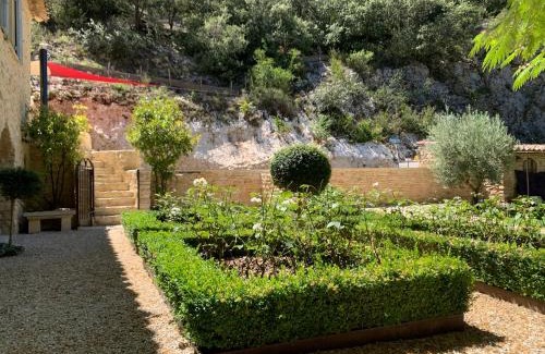 Le Beaucet Villa | Clos des Mages