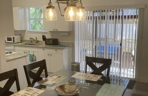 Bayou Oaks House | Close to beaches and downtown, Quiet, Impeccable home