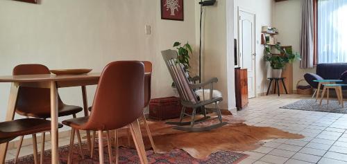 Assebroek House | Close to centre, 3 rooms, 2 bathr & wc, free parking & wifi, spacious living area & kitchen