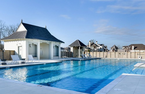 Highlands - Perkins House | Close to L'auberge and LSU! Pool, ping pong, balcony views, & 2 Master Suites!