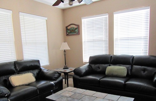 Verrado House | Close to Many Places! West Phoenix. MLB,NFL,NHL,Golf and More!