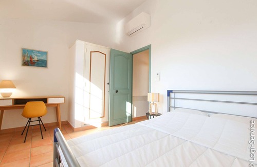 Port Grimaud House | Close to the beach 2 houses 11 persons et mooring