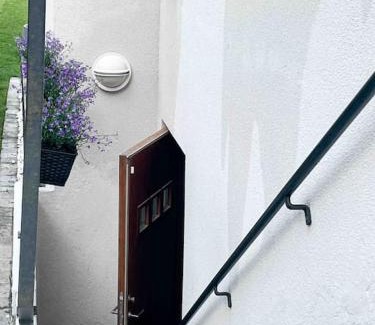 Saltsjobaden Apartment | Close to water and nature