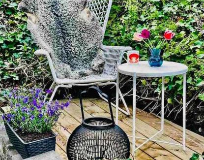 Saltsjobaden Apartment | Close to water and nature