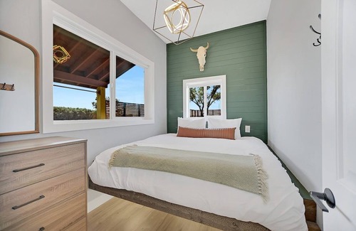 Valle Hostel | Closest Upscale Stay to Grand Canyon | Sleeps 22