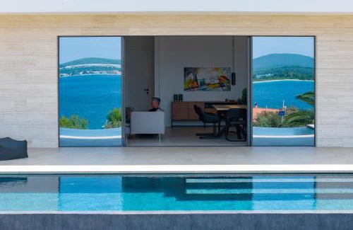 Kraj Villa | Cloud 9 D10