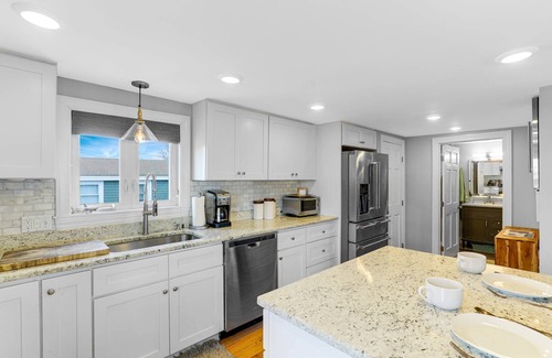 Newburyport Condo | Cloud Break