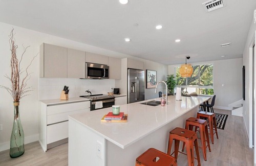 Ojus Villa | Cloud9 |Private Balcony @ Aventura | The Shore