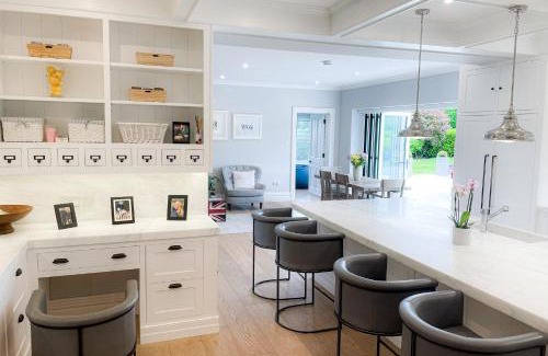Castletown House | Cluain Ard Holiday Home by Trident Holiday Homes