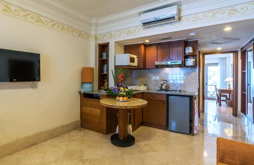 Legian Hotel | Club Bali Family Suites @Legian Beach