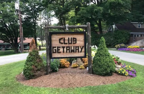 South Kent House | Club Getaway Valley View 1