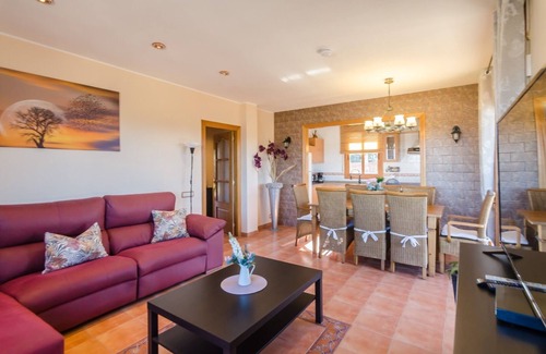 Mont Barbat Villa | Club Villamar - Nice villa with 2 kitchens with fantastic views over mountains just a 10 min driv.