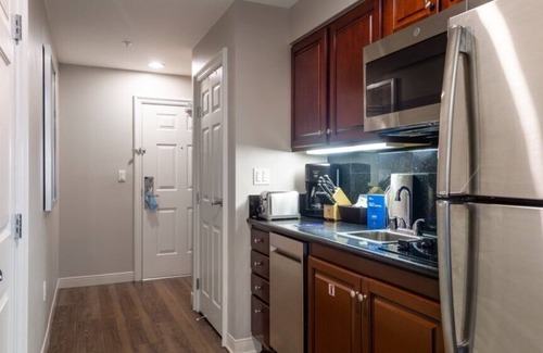 Gaslamp Quarter Hotel | Club Wyndham Harbour Lights - Studio