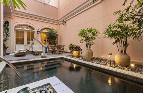 Central Business District Resort | Club Wyndham La Belle Maison