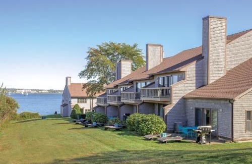 Jamestown Resort | Club Wyndham Newport Overlook