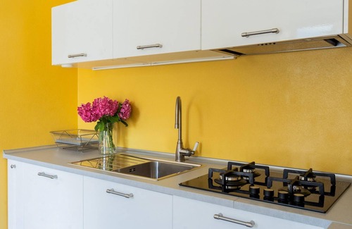 Carate Urio Apartment | Co-b730-regi37a2 - Romantic Pier