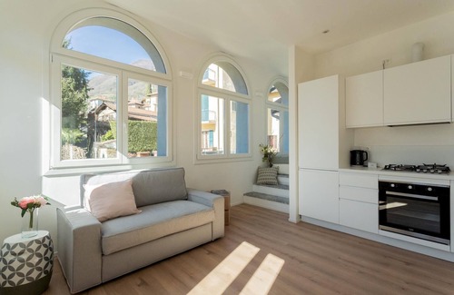 Azzano Apartment | Co-m341-sabb12a1 - Sunny Corner Near Bellagio
